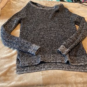 Comfy Black/Gray Sweater